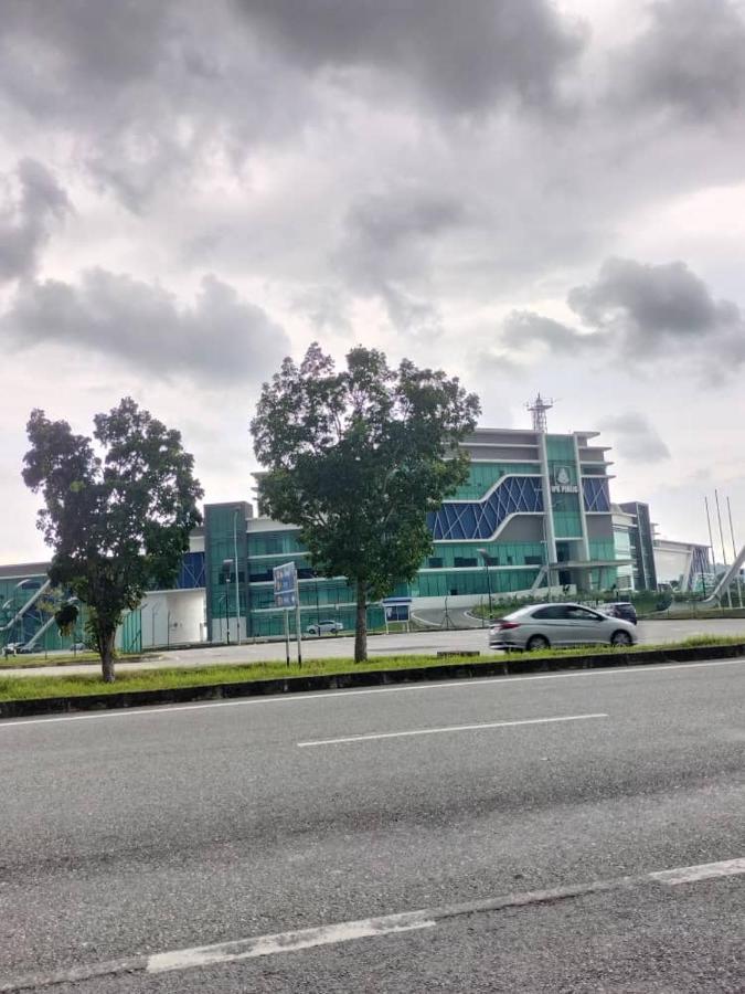 Noorsyah Roomstay Kangar Bagian luar foto