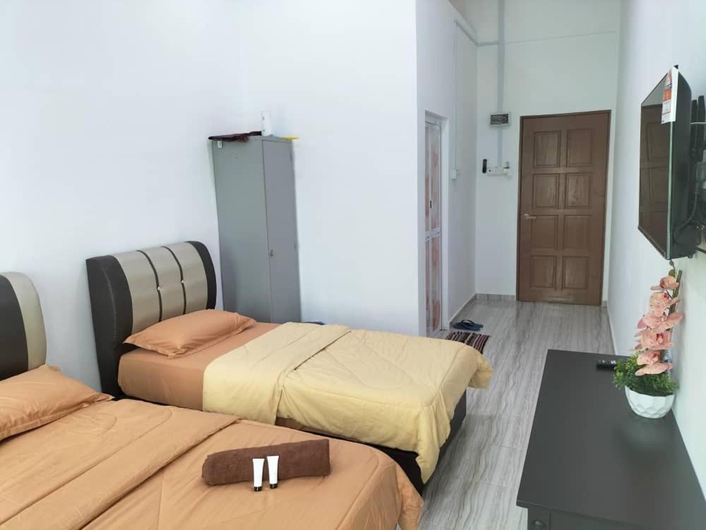 Noorsyah Roomstay Kangar Bagian luar foto